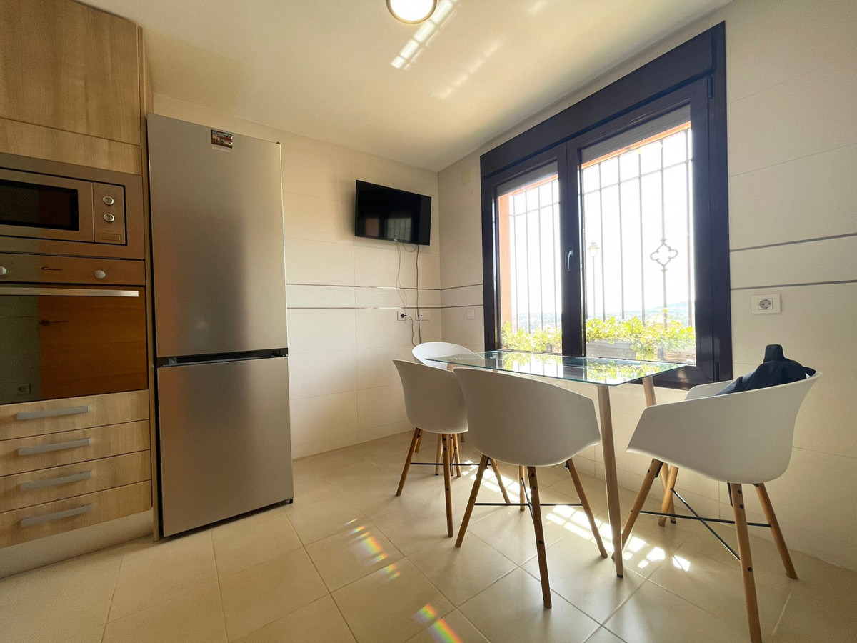 3 Bed Townhouse for sale in Estepona Costa Del Sol, Málaga, Spain