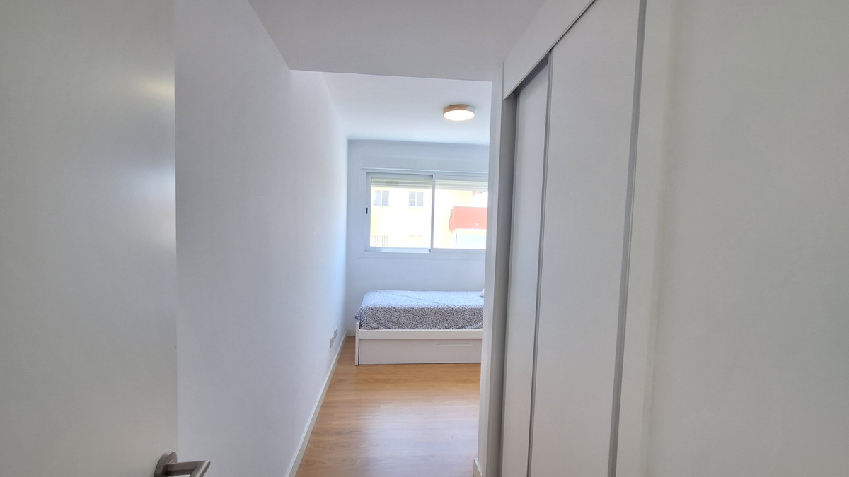 3 Bed Apartment for sale in Estepona Costa Del Sol, Málaga, Spain