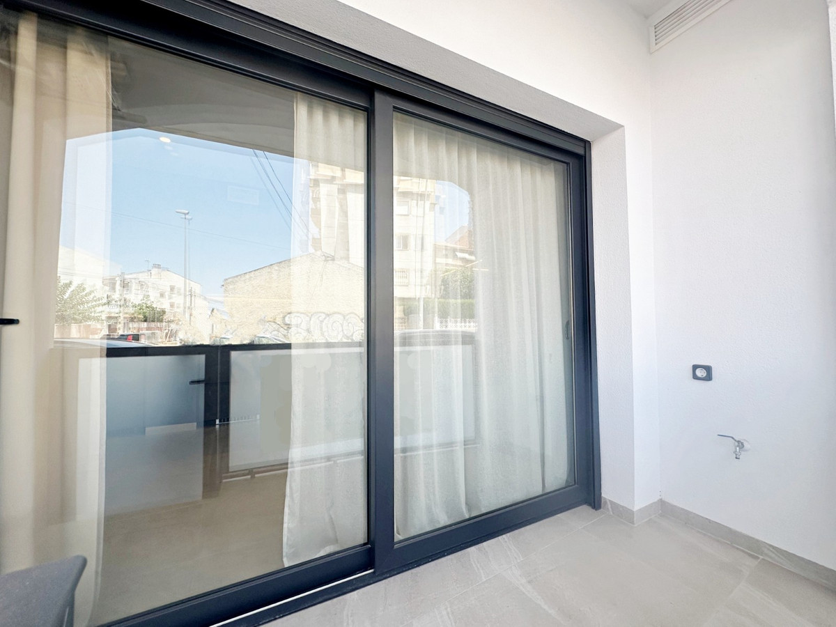 1 Bed Apartment for sale in Torrevieja Costa Blanca, Alicante, Spain