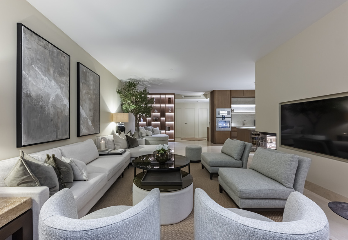 3 Bed Apartment for sale in La Quinta Costa Del Sol, Málaga, Spain