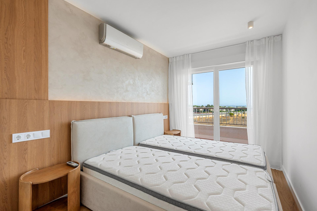 2 Bed Apartment for sale in Punta Prima Costa Blanca, Alicante, Spain