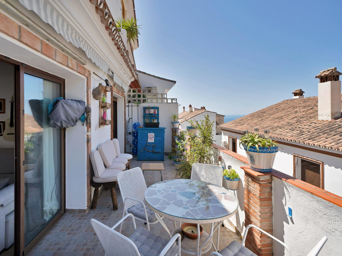 6 Bed Commercial unit for sale in Ojén Costa Del Sol, Málaga, Spain