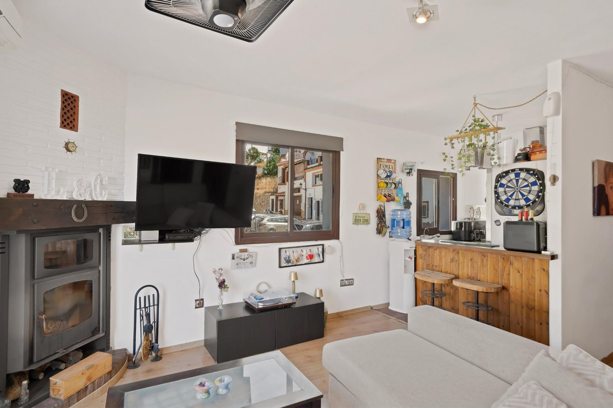 6 Bed Commercial unit for sale in Ojén Costa Del Sol, Málaga, Spain