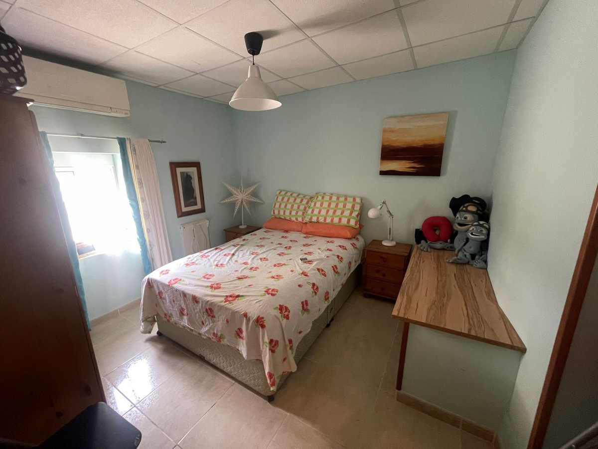 3 Bed Townhouse for sale in Alora Costa Del Sol, Málaga, Spain