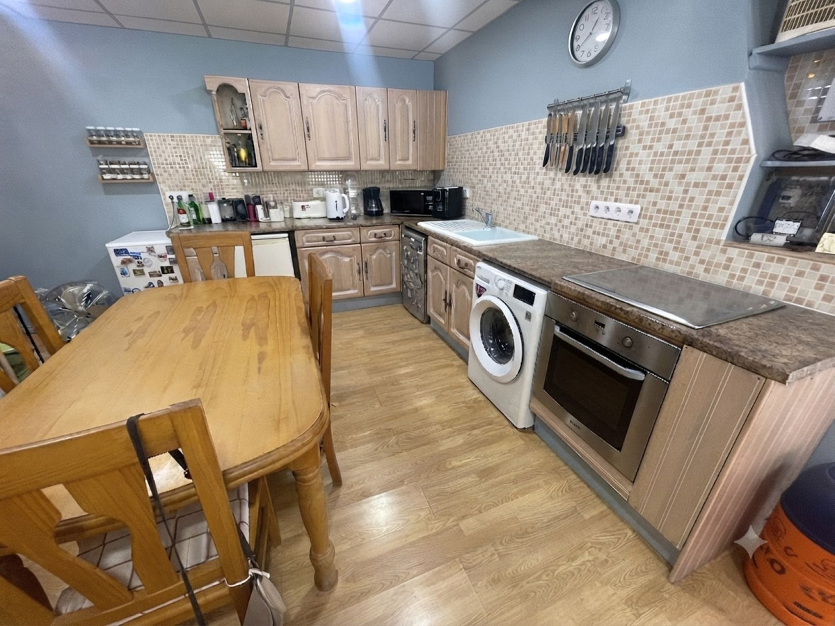3 Bed Townhouse for sale in Alora Costa Del Sol, Málaga, Spain