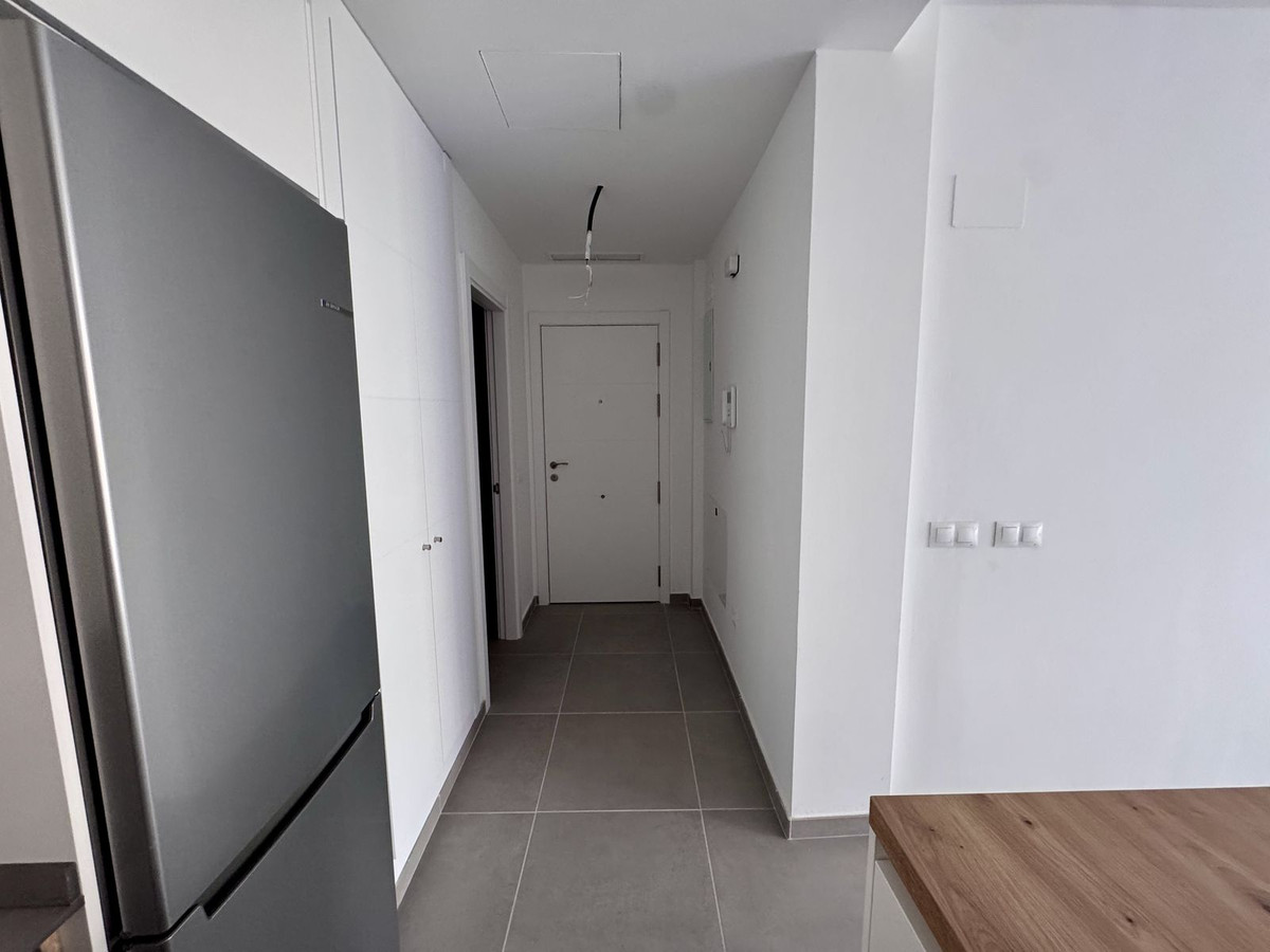 Se vende Apartamento Planta Media de 2 dormitorios en Costa Del Sol, Málaga, España