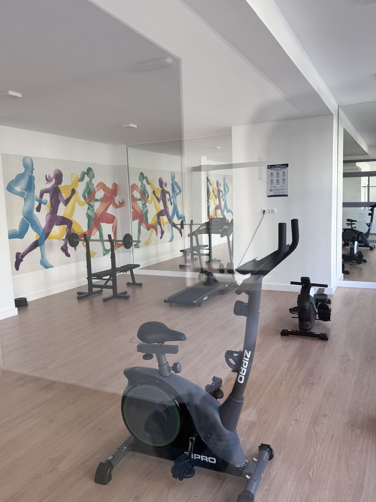 Se vende Apartamento Planta Media de 2 dormitorios en Costa Del Sol, Málaga, España