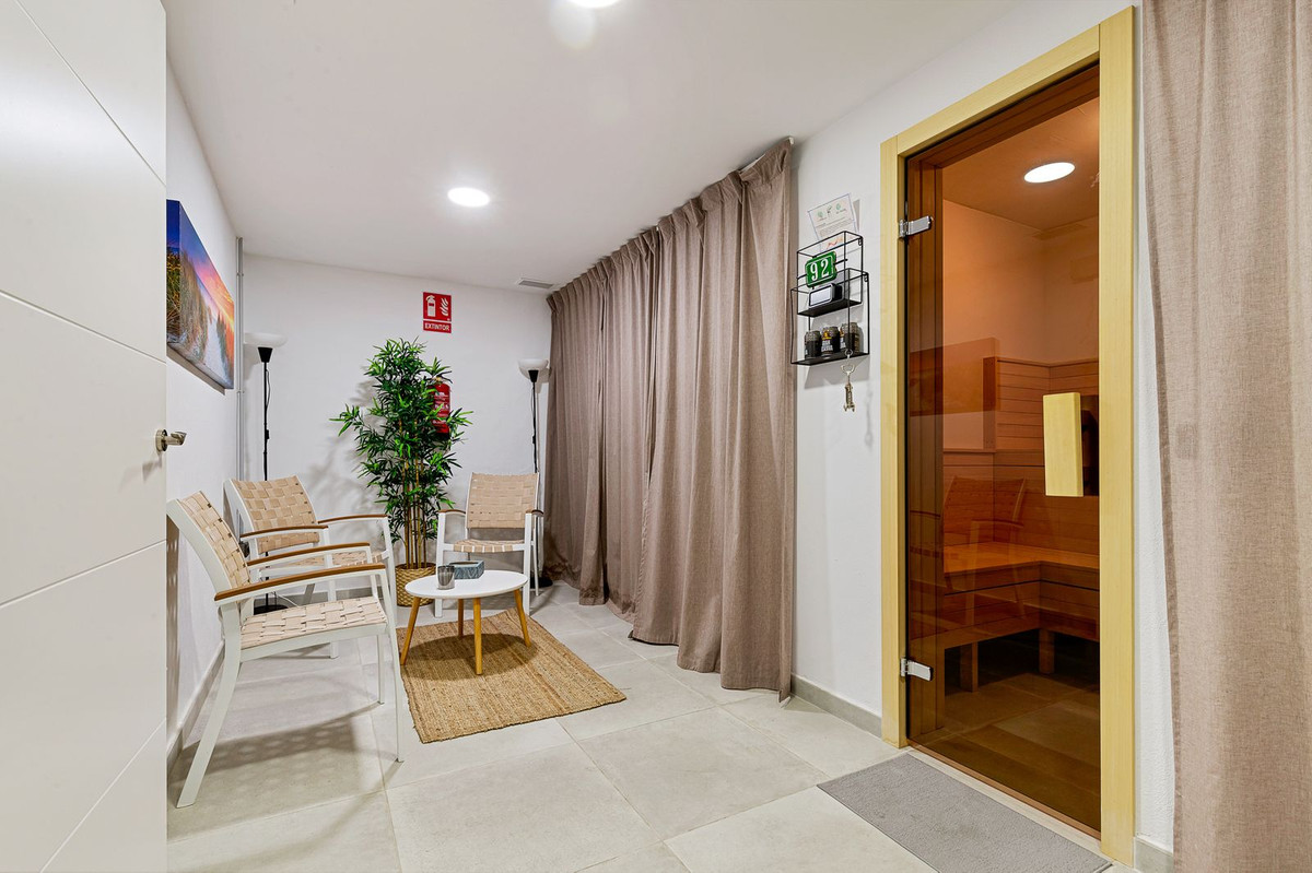 2 Bed Apartment for sale in Los Boliches Costa Del Sol, Málaga, Spain
