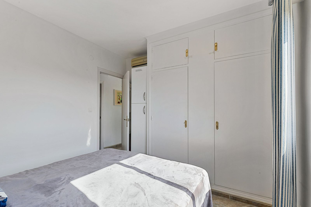 2 Bed Apartment for sale in Los Boliches Costa Del Sol, Málaga, Spain