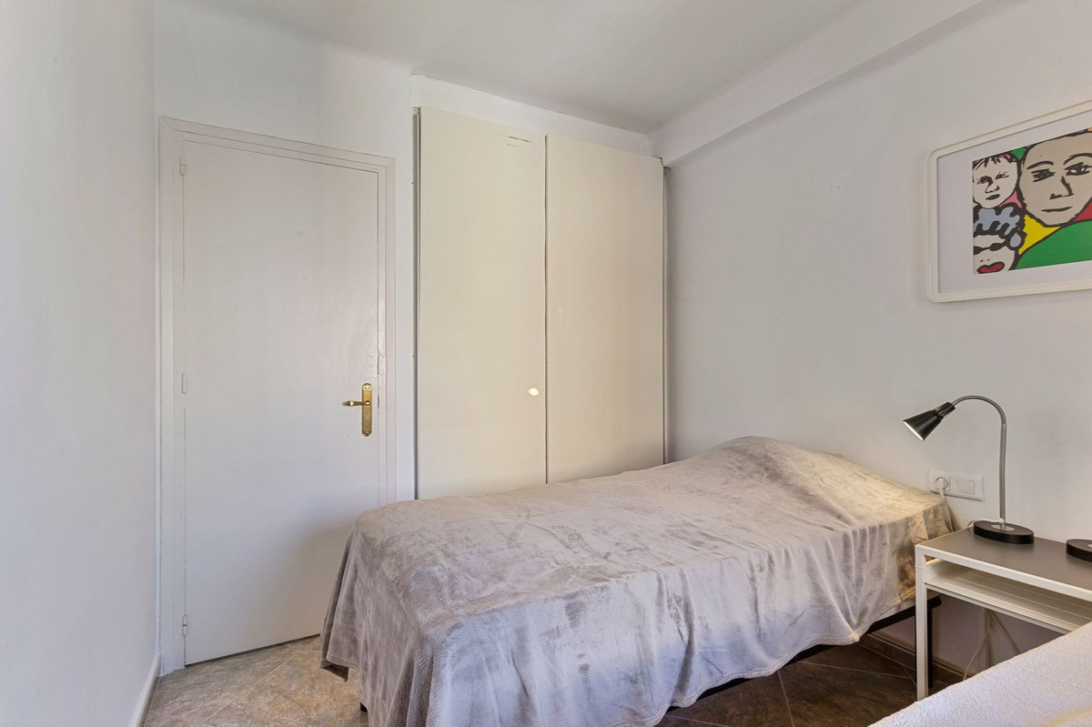 2 Bed Apartment for sale in Los Boliches Costa Del Sol, Málaga, Spain