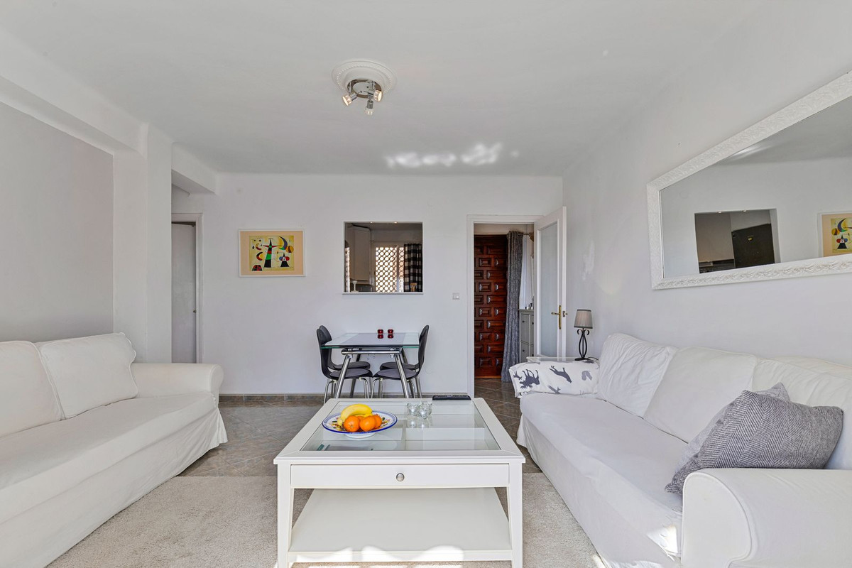 2 Bed Apartment for sale in Los Boliches Costa Del Sol, Málaga, Spain