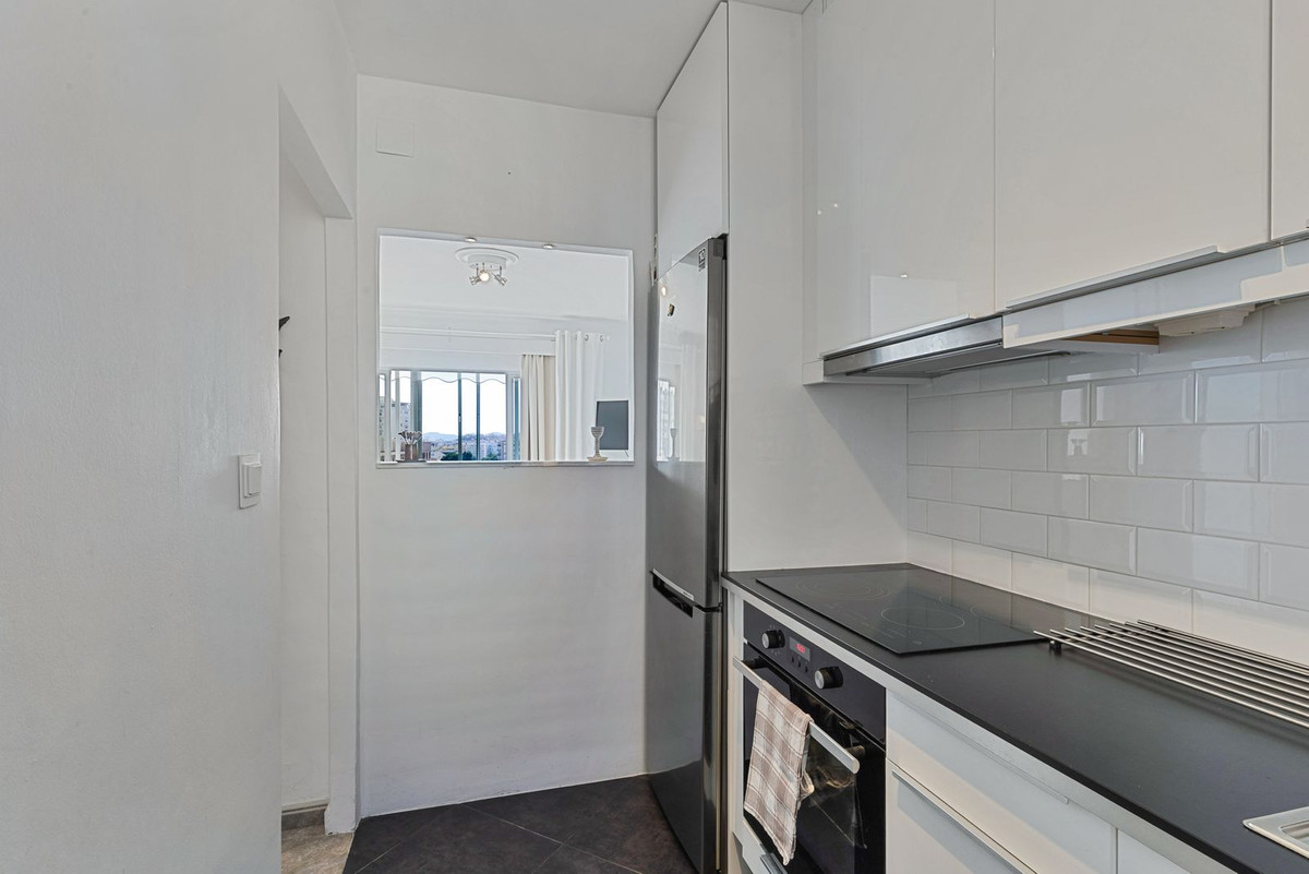 2 Bed Apartment for sale in Los Boliches Costa Del Sol, Málaga, Spain