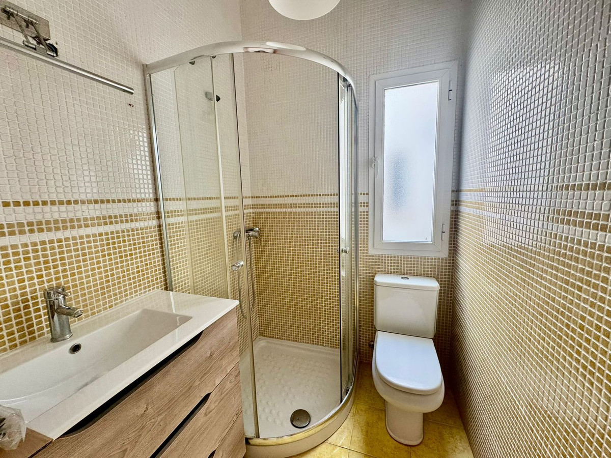1 Bed Apartment for sale in Fuengirola Costa Del Sol, Málaga, Spain