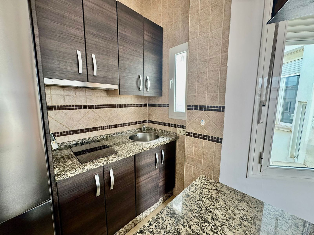1 Bed Apartment for sale in Fuengirola Costa Del Sol, Málaga, Spain