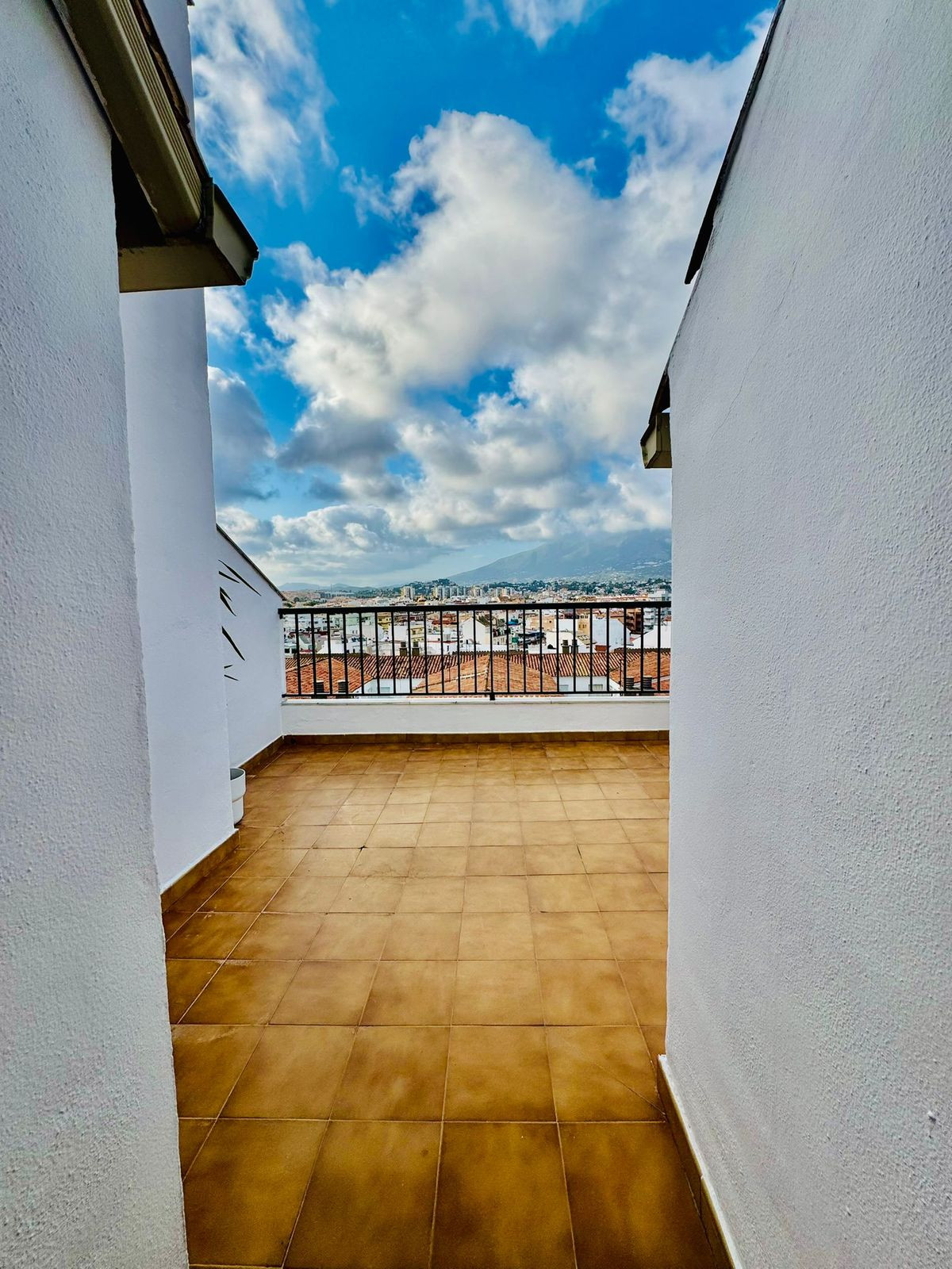 1 Bed Apartment for sale in Fuengirola Costa Del Sol, Málaga, Spain
