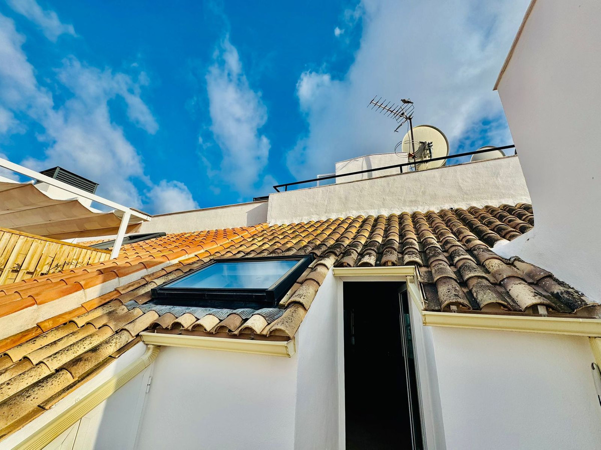 1 Bed Apartment for sale in Fuengirola Costa Del Sol, Málaga, Spain