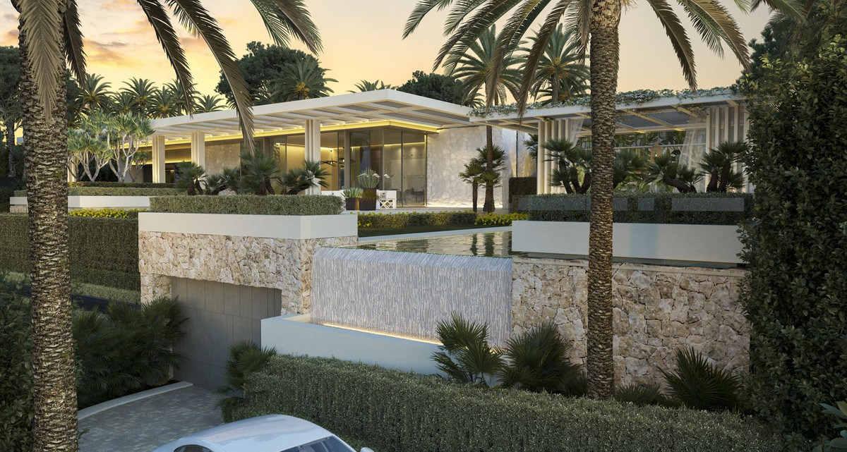 7 Bed Plots for sale in Nueva Andalucía Costa Del Sol, Málaga, Spain