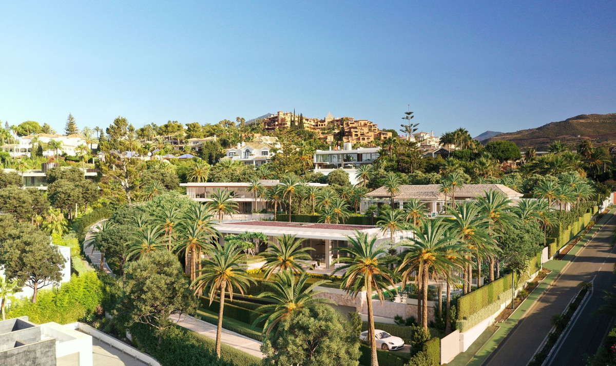 7 Bed Plots for sale in Nueva Andalucía Costa Del Sol, Málaga, Spain