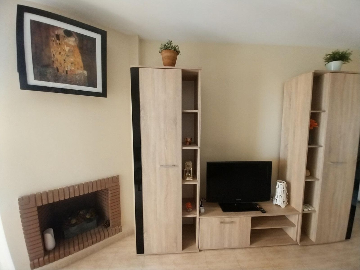 1 Bed Apartment for sale in Calahonda Costa Del Sol, Málaga, Spain