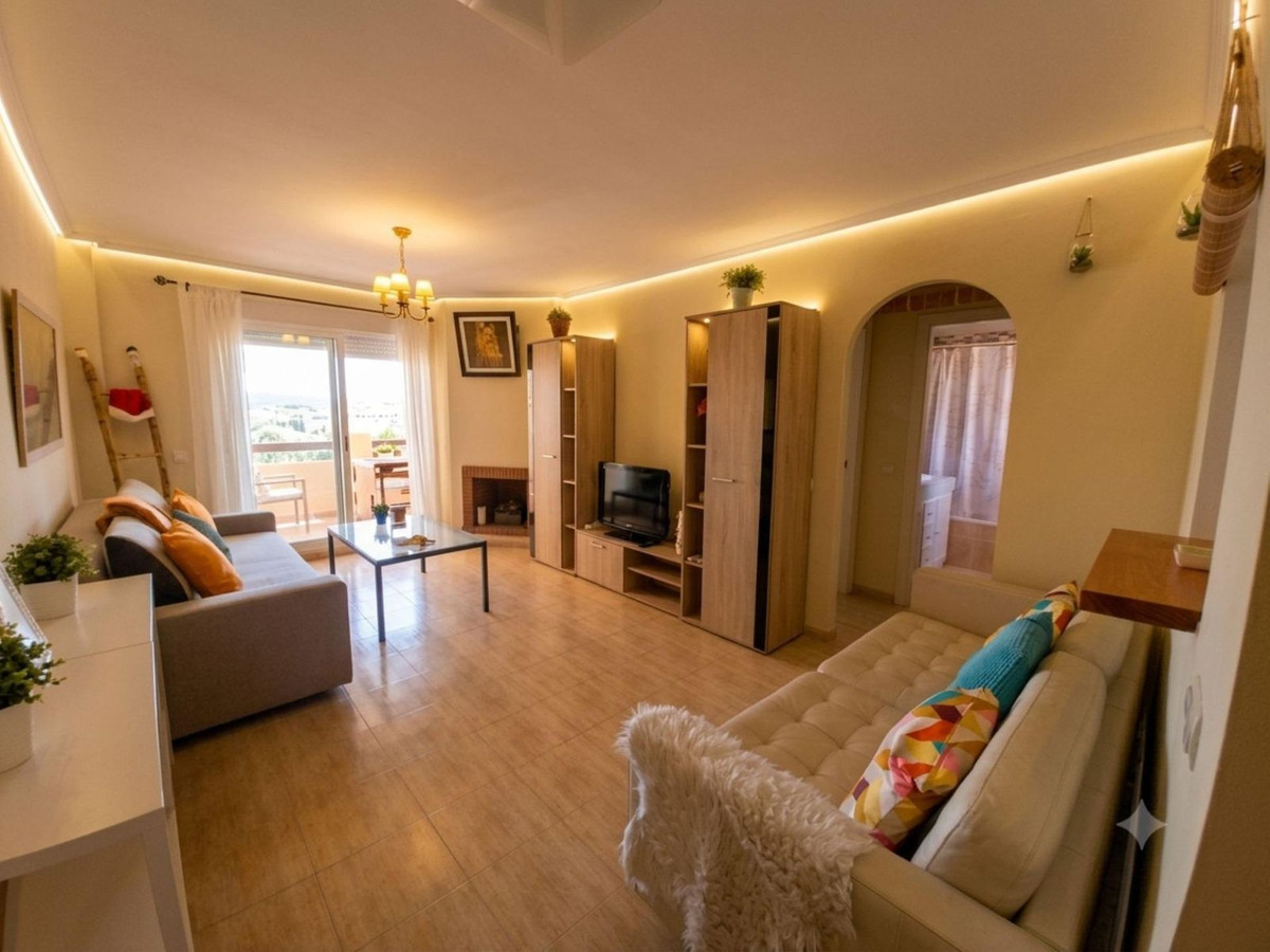 1 Bed Apartment for sale in Calahonda Costa Del Sol, Málaga, Spain
