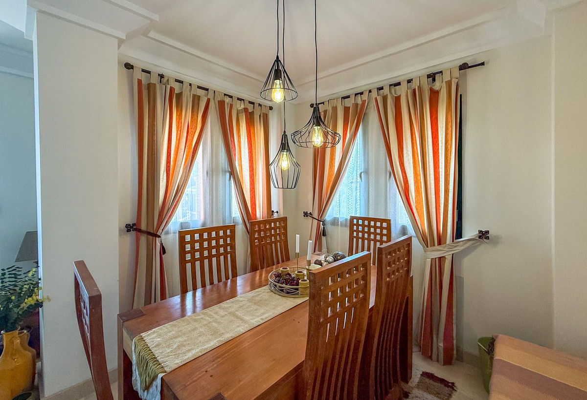 3 Bed Apartment for sale in Calahonda Costa Del Sol, Málaga, Spain