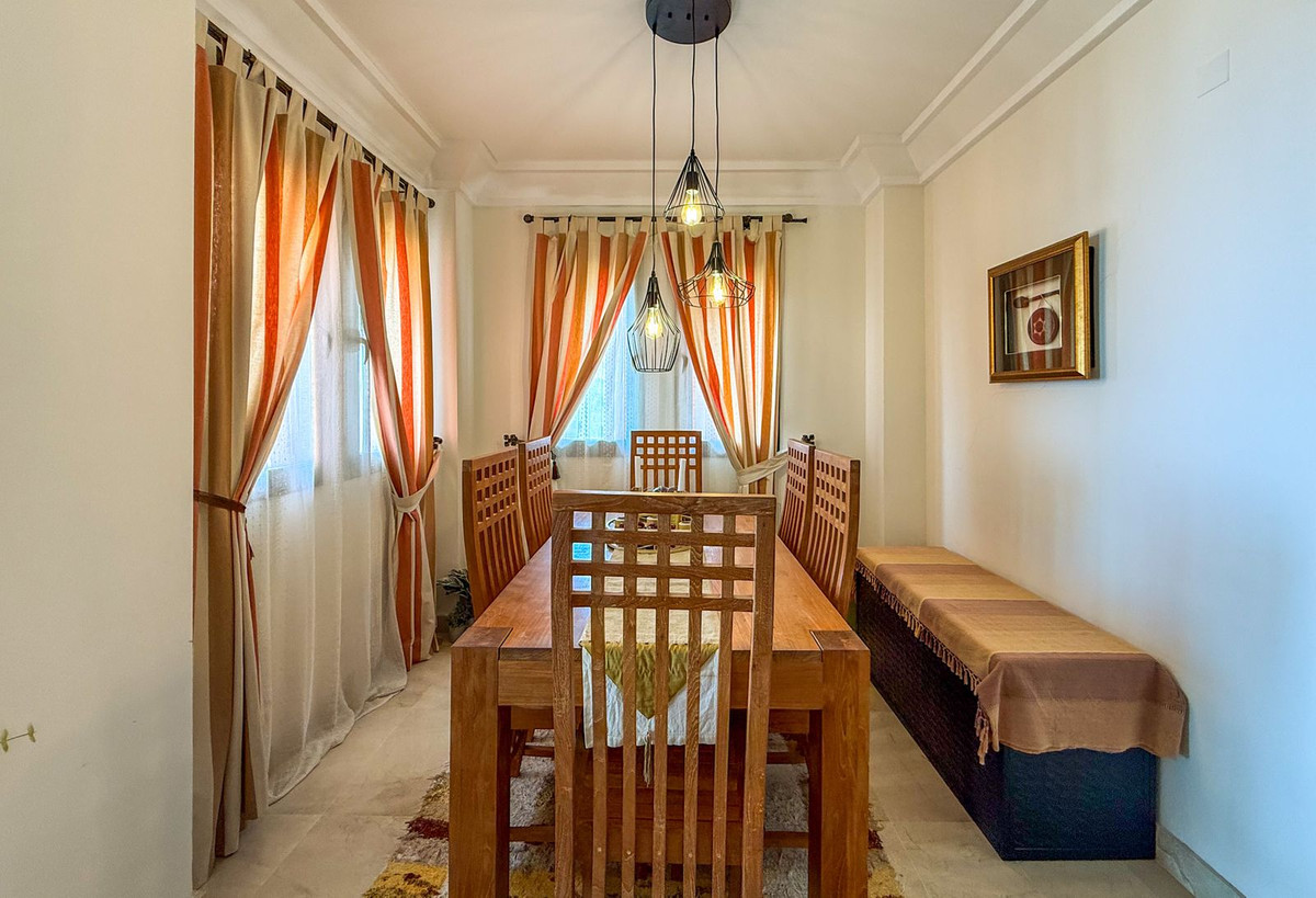 3 Bed Apartment for sale in Calahonda Costa Del Sol, Málaga, Spain