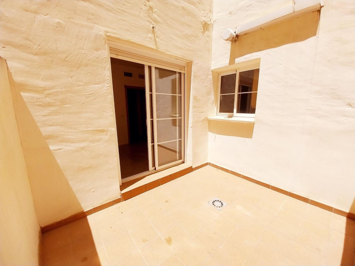 Se vende Apartamento Planta Baja de 2 dormitorios en Costa Del Sol, Málaga, España