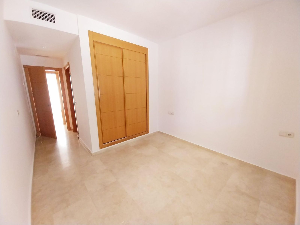 Se vende Apartamento Planta Baja de 2 dormitorios en Costa Del Sol, Málaga, España