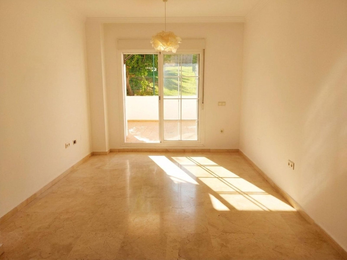 Se vende Apartamento Planta Baja de 2 dormitorios en Costa Del Sol, Málaga, España