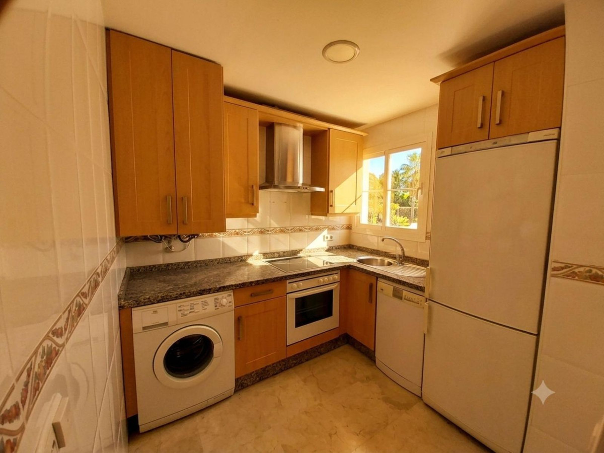 Se vende Apartamento Planta Baja de 2 dormitorios en Costa Del Sol, Málaga, España