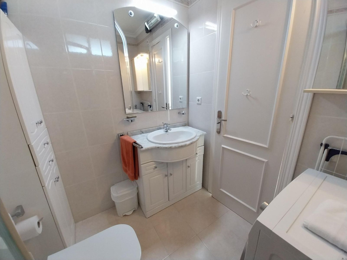 1 Bed Apartment for sale in Marbesa Costa Del Sol, Málaga, Spain