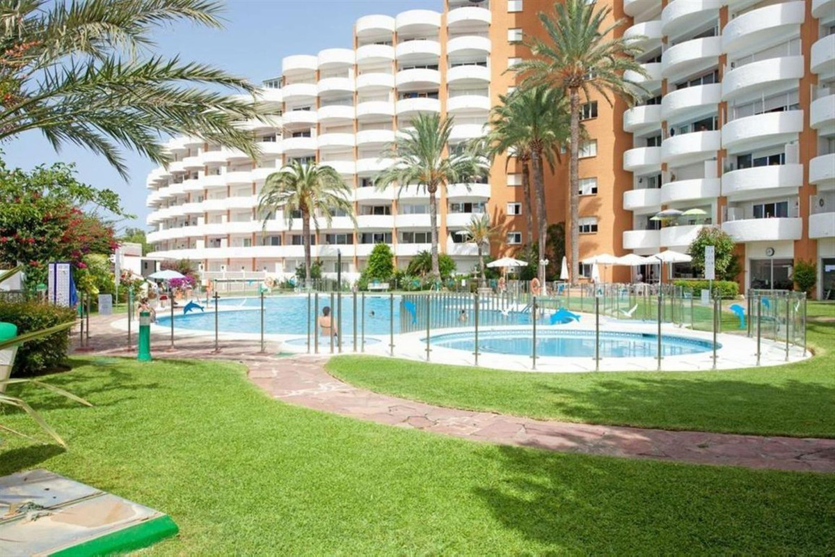 1 Bed Apartment for sale in Marbesa Costa Del Sol, Málaga, Spain
