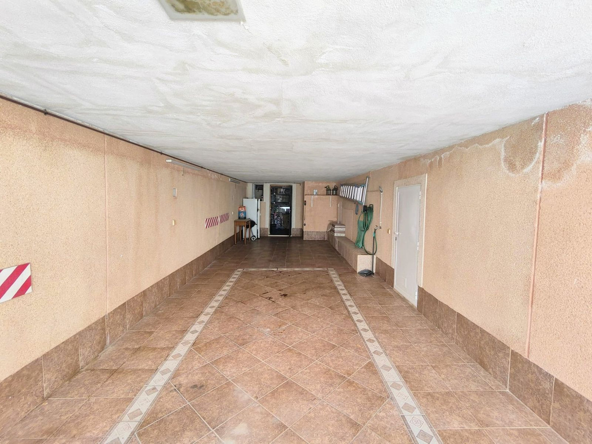 6 Bed Townhouse for sale in Los Altos Costa Blanca, Alicante, Spain