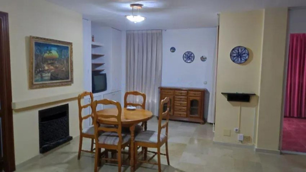 3 Bed Apartment for sale in Elviria Costa Del Sol, Málaga, Spain