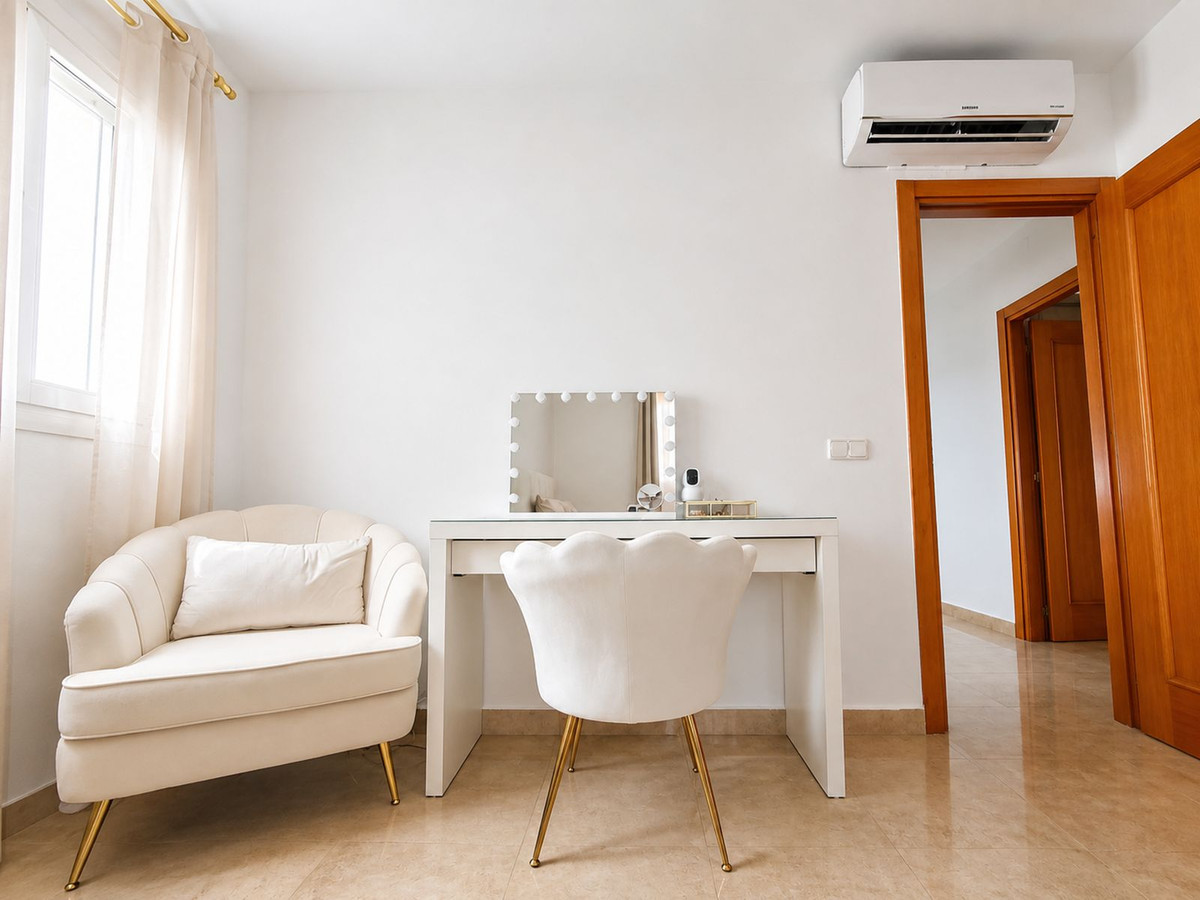 Se vende Villa - Chalet de 6 dormitorios en Costa Del Sol, Málaga, España