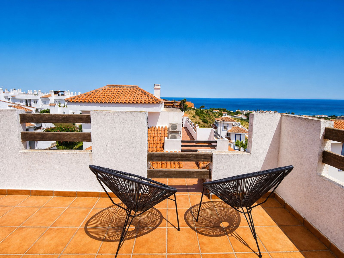 Se vende Villa - Chalet de 6 dormitorios en Costa Del Sol, Málaga, España