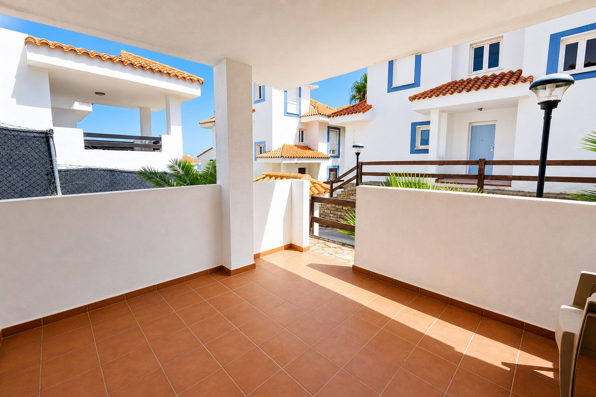 Se vende Villa - Chalet de 6 dormitorios en Costa Del Sol, Málaga, España