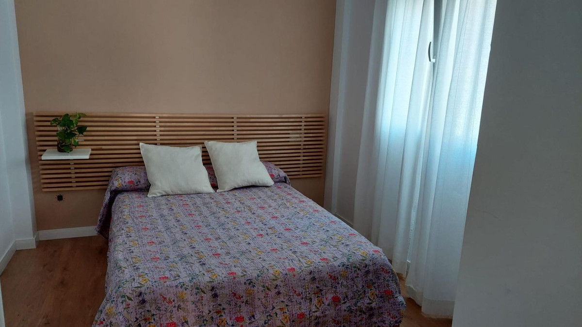 2 Bed Apartment for sale in Las Lagunas Costa Del Sol, Málaga, Spain