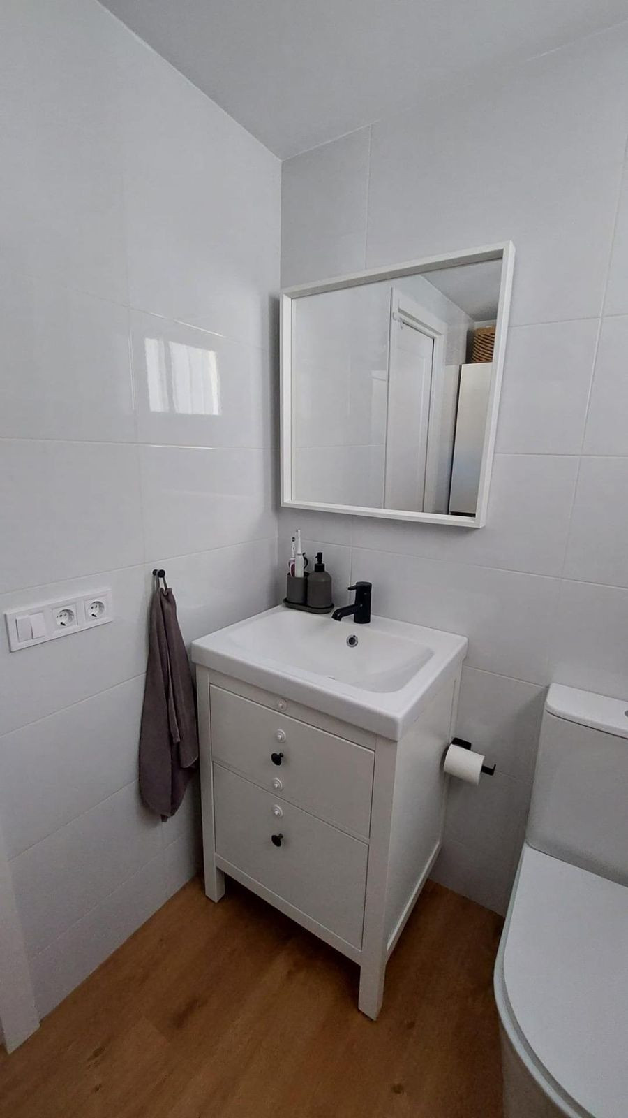 2 Bed Apartment for sale in Las Lagunas Costa Del Sol, Málaga, Spain