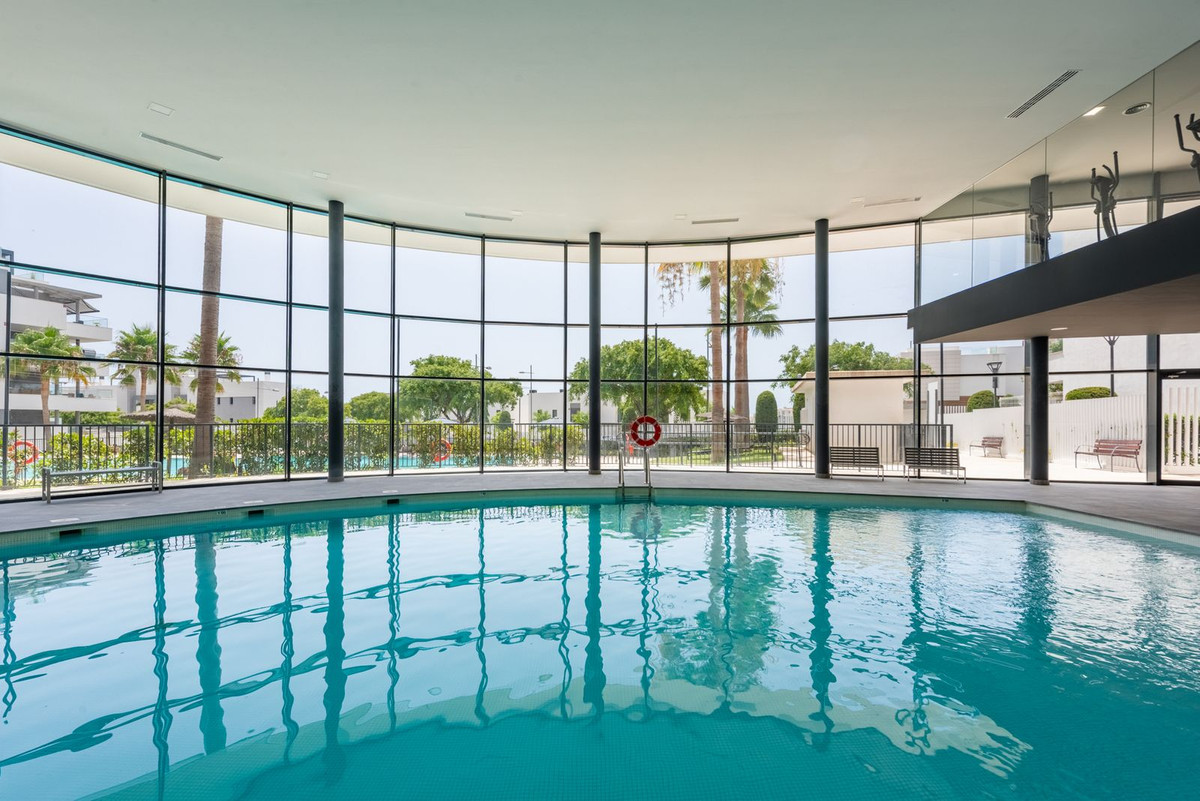 Se vende Apartamento Planta Media de 4 dormitorios en Costa Del Sol, Málaga, España