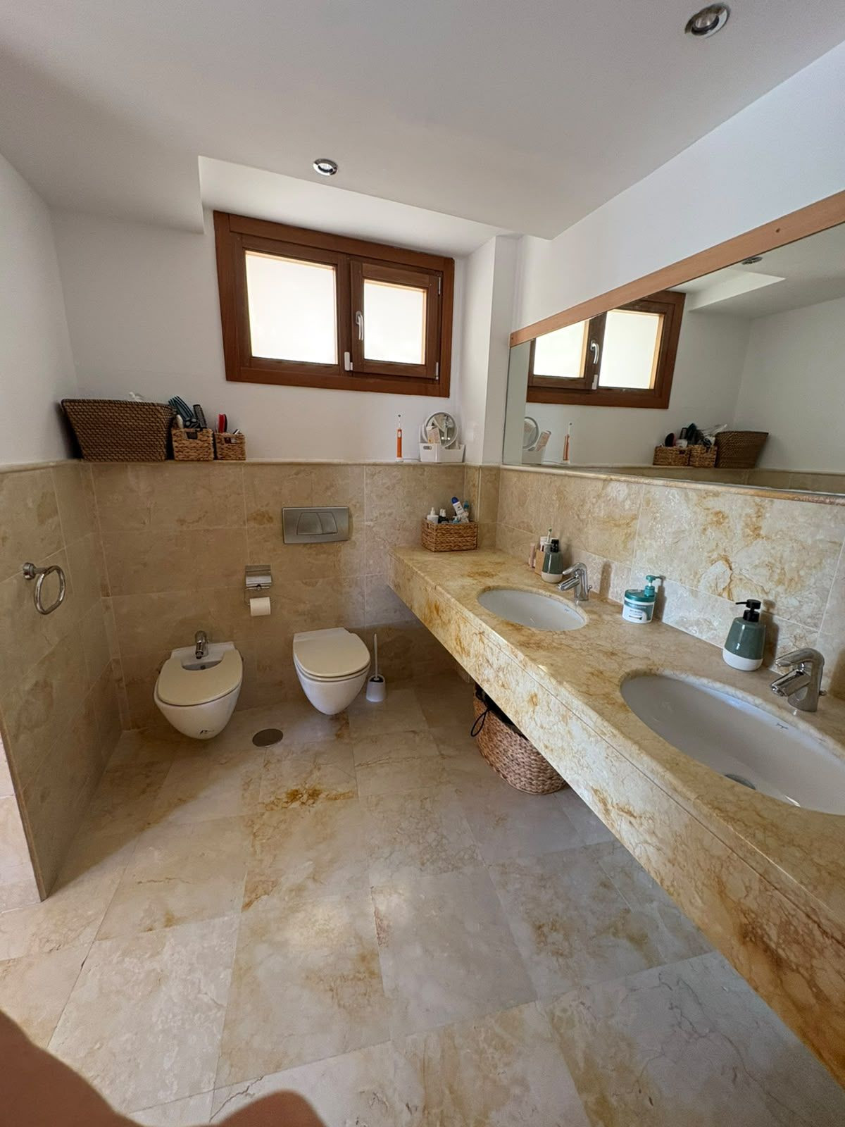 Se vende Apartamento Planta Media de 3 dormitorios en Costa Del Sol, Málaga, España