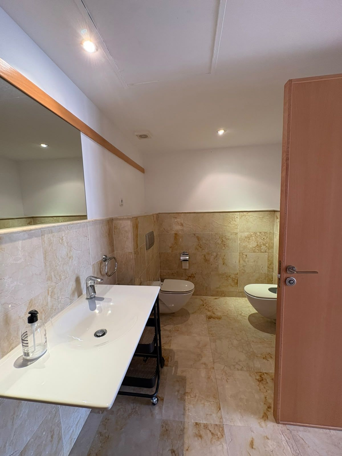 Se vende Apartamento Planta Media de 3 dormitorios en Costa Del Sol, Málaga, España