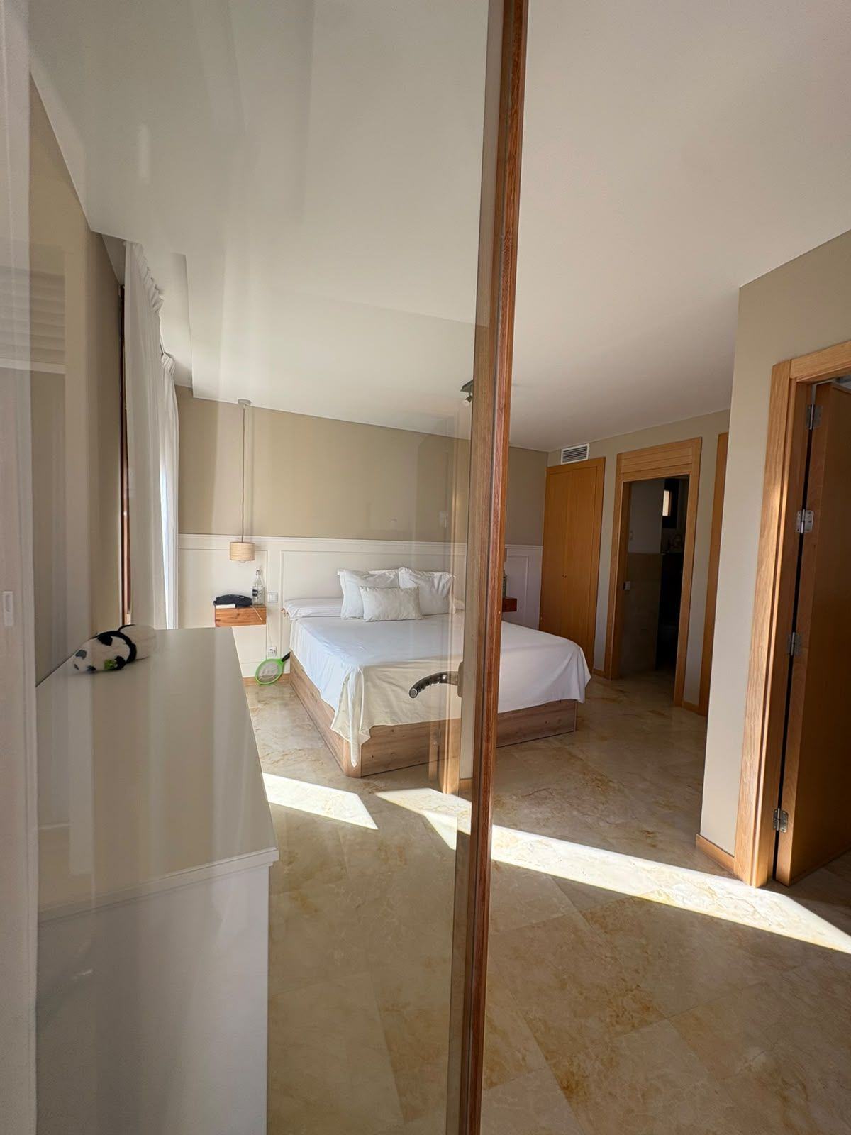 Se vende Apartamento Planta Media de 3 dormitorios en Costa Del Sol, Málaga, España