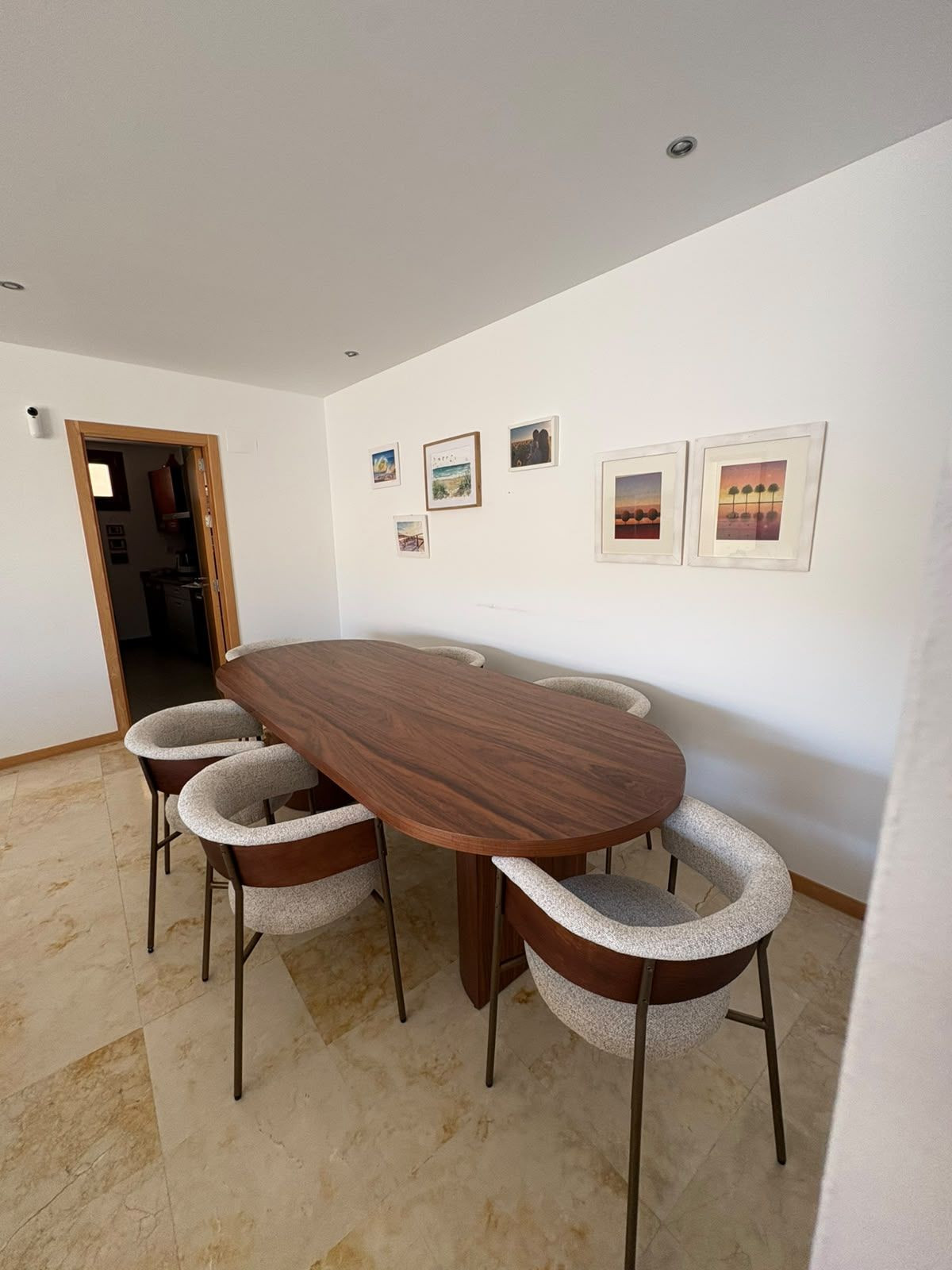 Se vende Apartamento Planta Media de 3 dormitorios en Costa Del Sol, Málaga, España