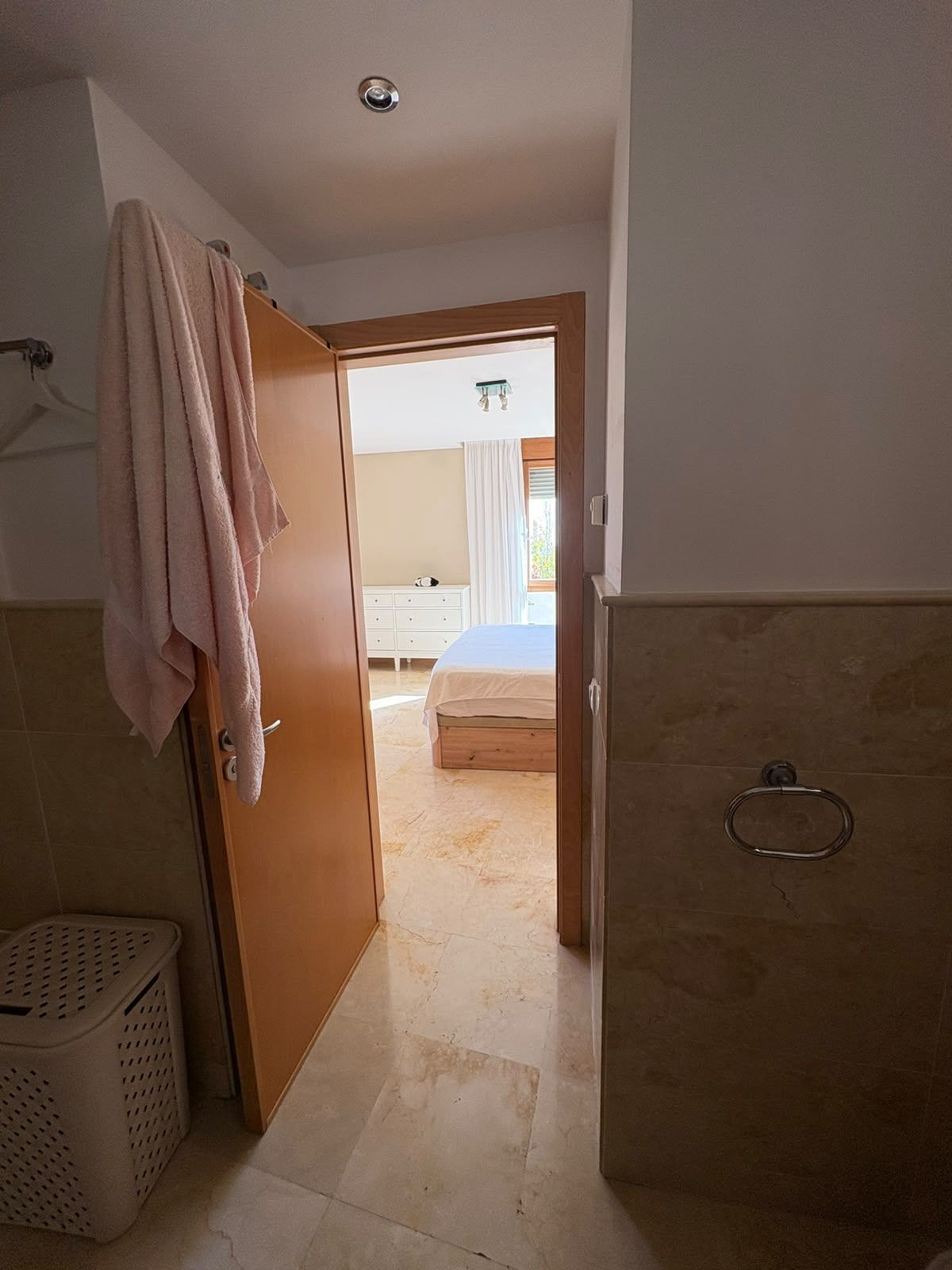 Se vende Apartamento Planta Media de 3 dormitorios en Costa Del Sol, Málaga, España