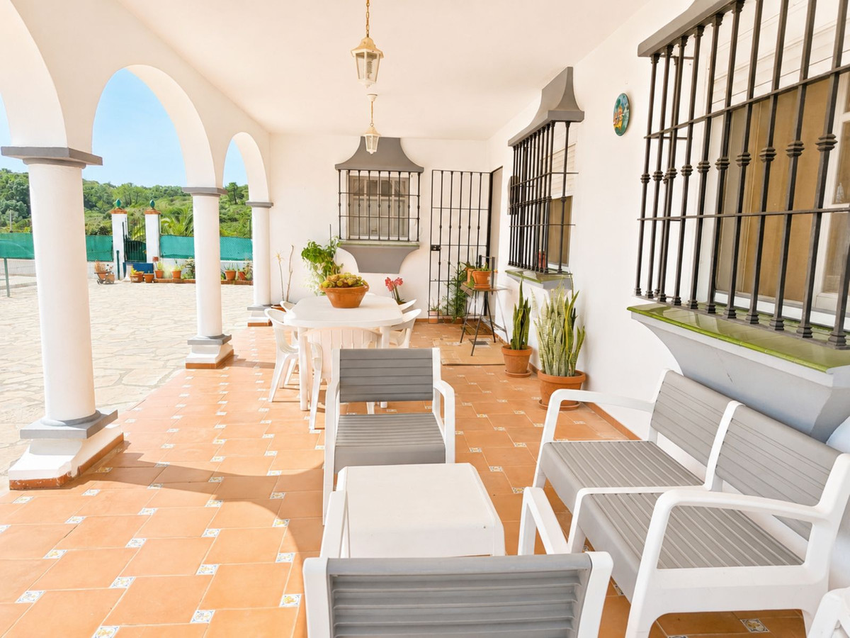 6 Bed Townhouse for sale in Estepona Costa Del Sol, Málaga, Spain