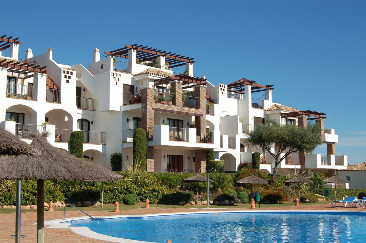 2 Bed Apartment for sale in Los Arqueros Costa Del Sol, Málaga, Spain