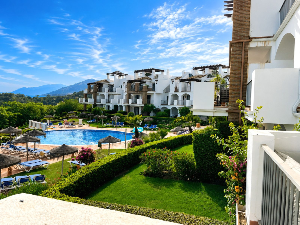 2 Bed Apartment for sale in Los Arqueros Costa Del Sol, Málaga, Spain
