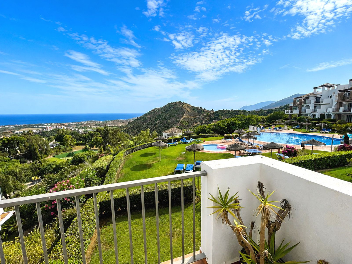 2 Bed Apartment for sale in Los Arqueros Costa Del Sol, Málaga, Spain