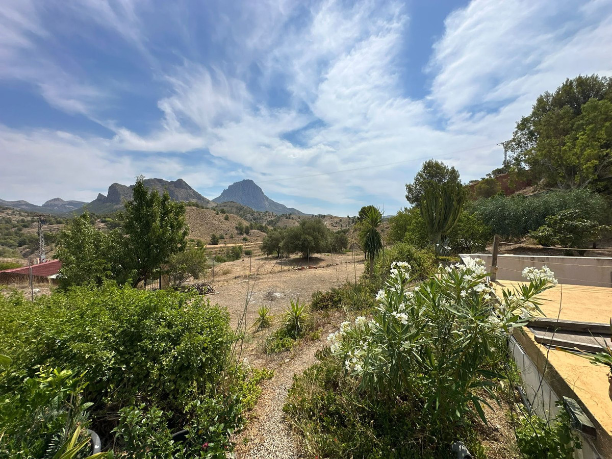 5 Bed Townhouse for sale in Orcheta Costa Blanca, Alicante, Spain